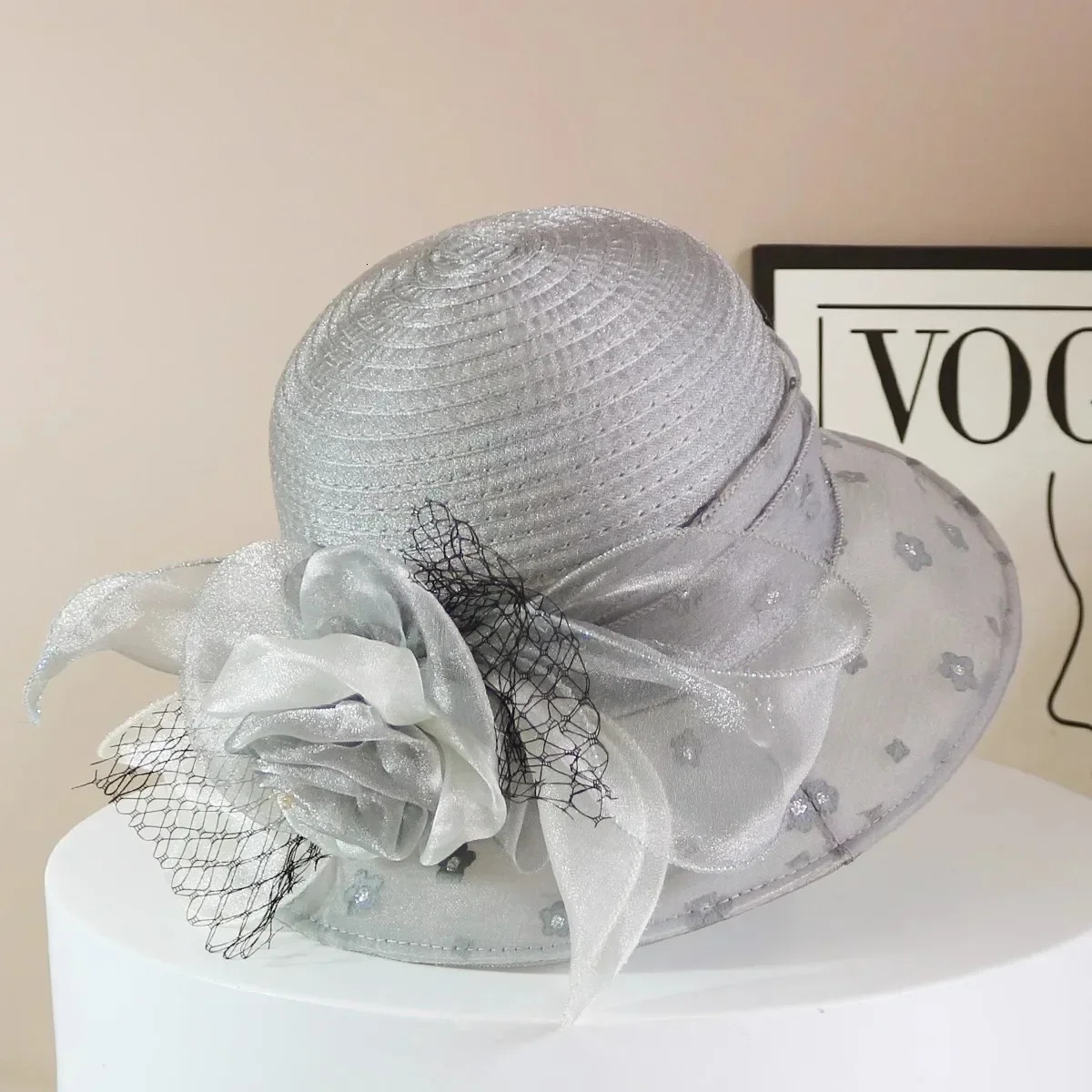 Fashion Hat Women Top Hat Elegant Organza Flower Wide Brim Sun Hat for Women Retro Style Party Banquet Accessory Foldable Beach 260208