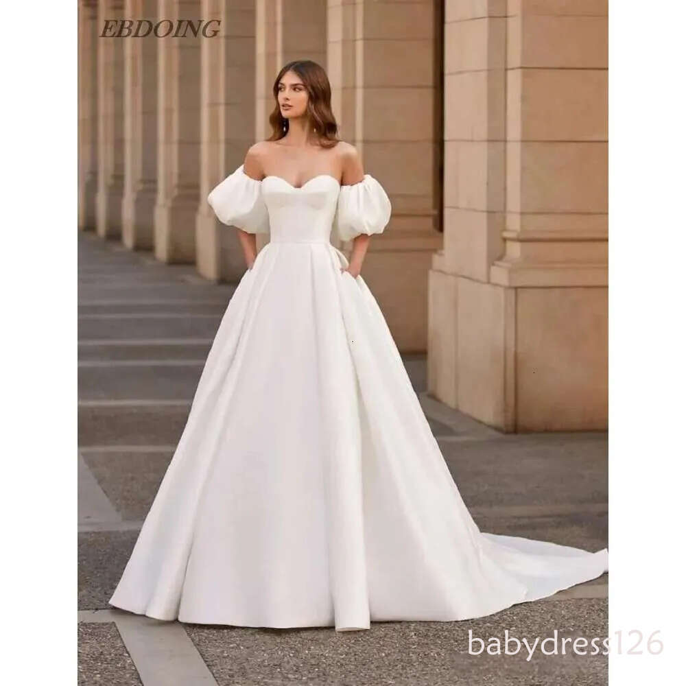 Newest Satin Sweet Neckline Sweetheart with Detachable Sweat Sleeves Custom Wedding Dresses