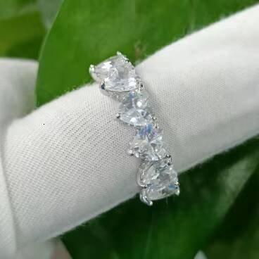 Hypoallernic Waterproof Stackable Silver Rings for Women Eternity Pave MoissaniteVVSia Ring 925 Silver Rings Jewelry 2024