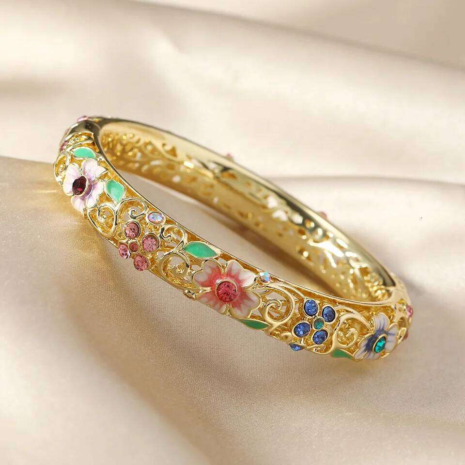 Bracelet Chinese Hand Painted Cloisonne Enamel with Gold Plated Italian Accents and Cubic Zirconia for Wedding Cultural Festival Jewellery High Qualit