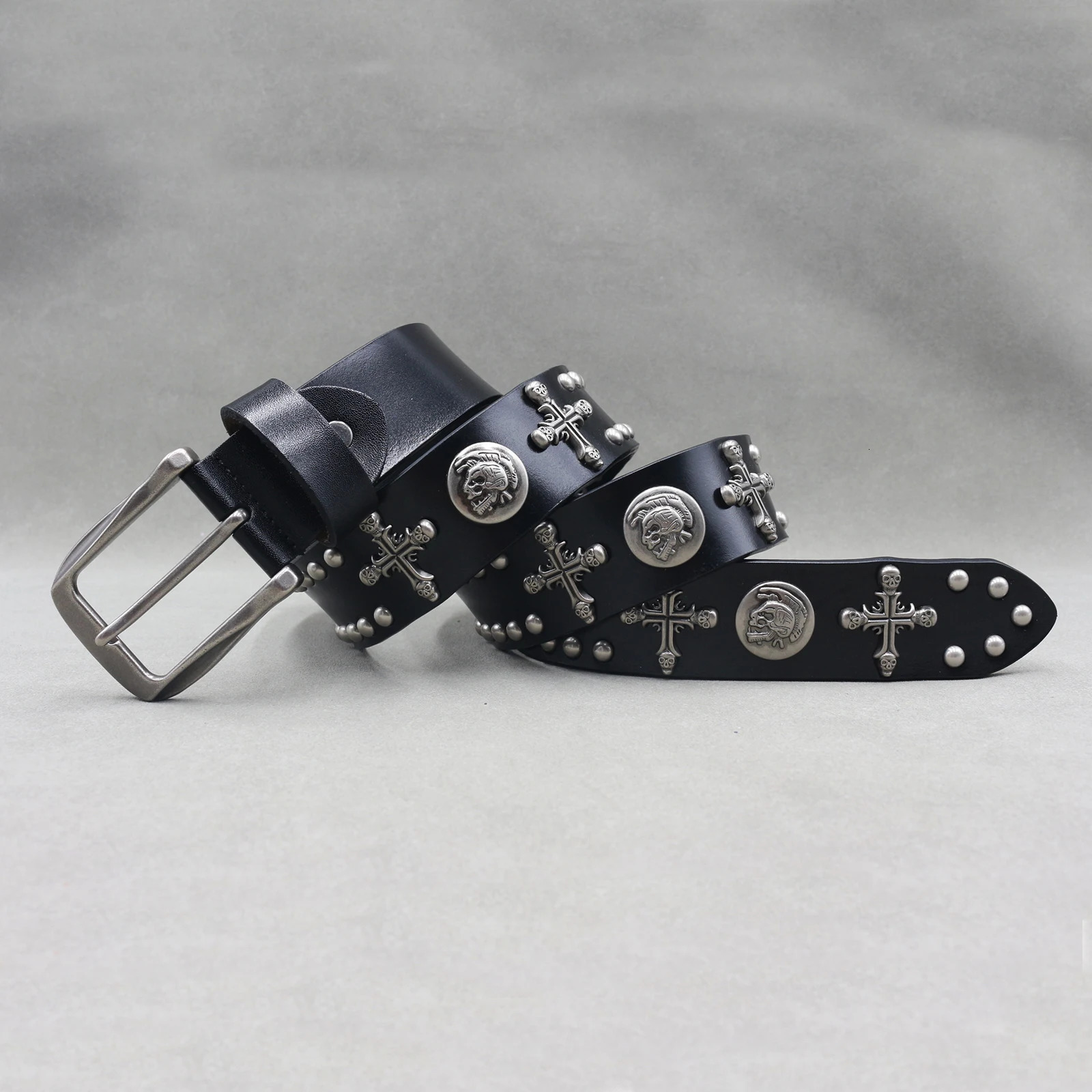 Metal Rivet Cowboy Belt Genuine Leather Cowskin Men Belt Punk Rivet Jeans Belts For WOMEN Ceinture Homme Cinturones Hombre 260124