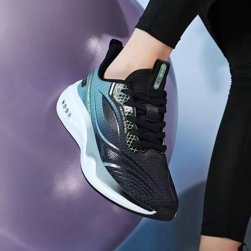 Free Shipping 2026 New Sneakers Korean Fashion Running Shoes for Men Casual Sport Breathable Mesh Designer Shoes