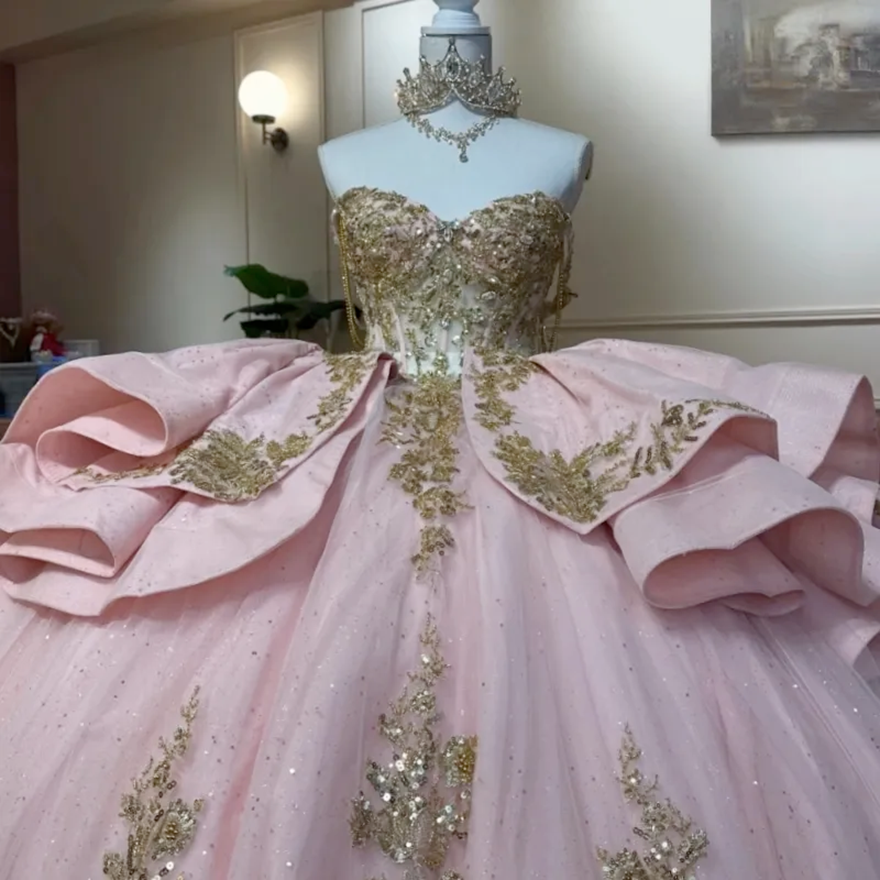 Pink Shiny Quinceanera Dresses Off The Shoulder Gold Applique Lace Beads Bow Corset Tull Party Birthday Sweet 16 Dress Vestidos 15 De Anos CG221
