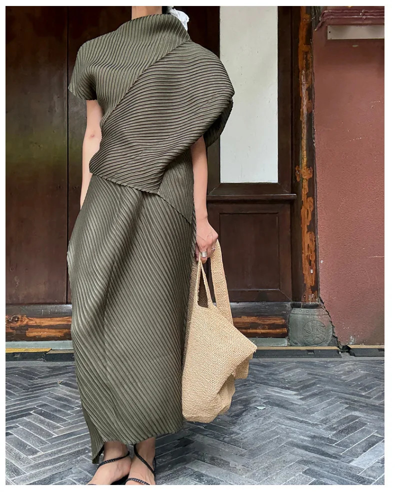 Miyake Pleated Women Set 2026 Summer Solid Color Irregular n Tshirt Loose Large Half Skirt Female Two Piece 250203