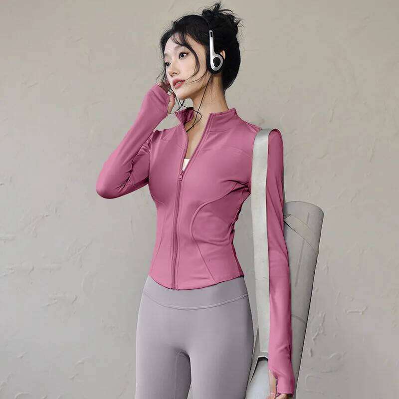 Women's Slim Fit Lightweight sWomen's Full Zip-up Yoga Sports Running with Thumb Holes for Workout Sun Protection 26Y0209
