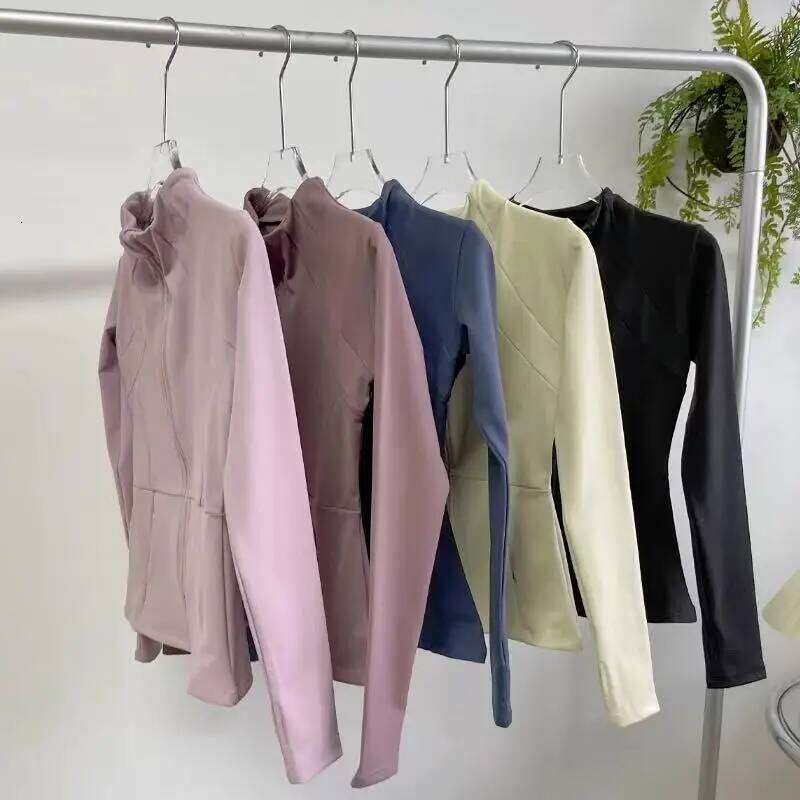 Women's Long-Sleeved Sports Fleece , Slimming Warm Coat, Yoga, Pilates, Fitness, Running, Autumn, Winter 26Y0209