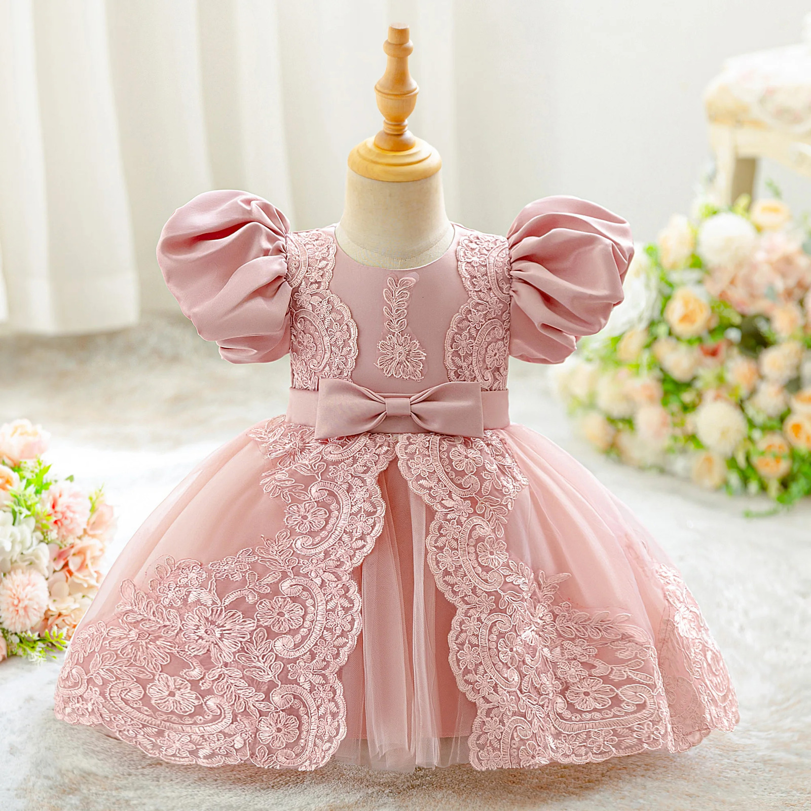 Infant Embroidery Flower Party Baby Girls Dress Elegant Bow Wedding Bridesmaids Princess Prom Dresses Baby Baptism Evening Gown 260124