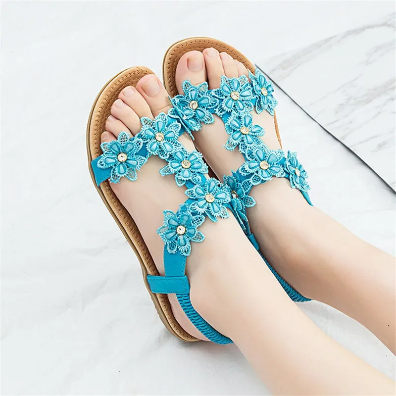 BEYARNEComfortable flat sandals women big size summer shoes woman bohemia flowers rhinestone beach ladies shoes thongs 260204