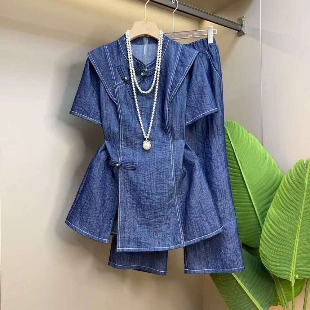 2026 New Women's Summer Chinese Style Buttoned Denim Top Set, Fashionable And Slimming Two-Piece Outfit