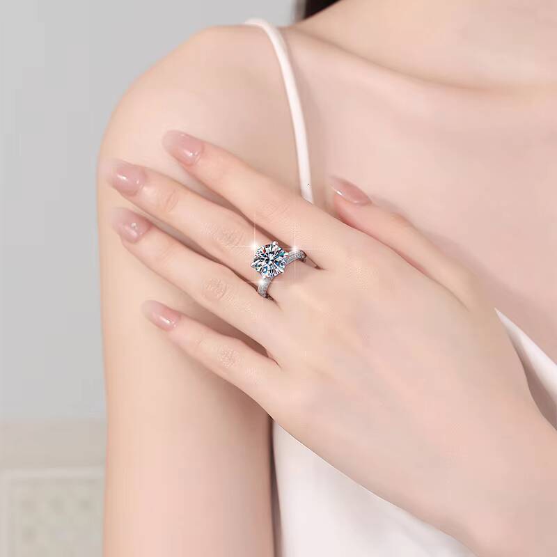 Fine Fashion Jewelry VVS1 Moissanite Diamond Ring Jewelry Couple Wedding Proposal S925 Sterling Silver Ring of Wedding