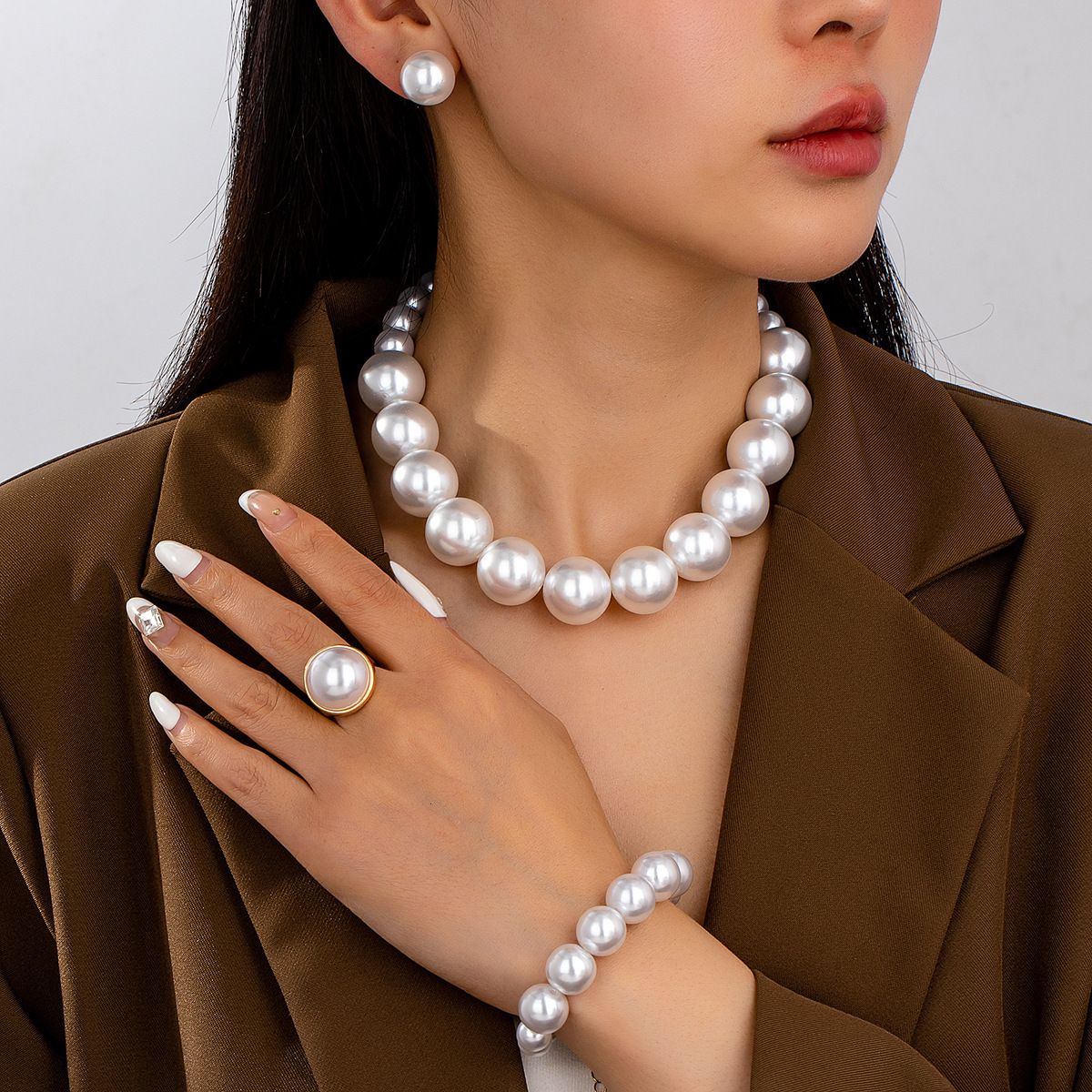 High-End Women's Accessory Set European And American Fashion Elegant Beaded Necklace, Bracelet, Earrings, Ring, Simple And