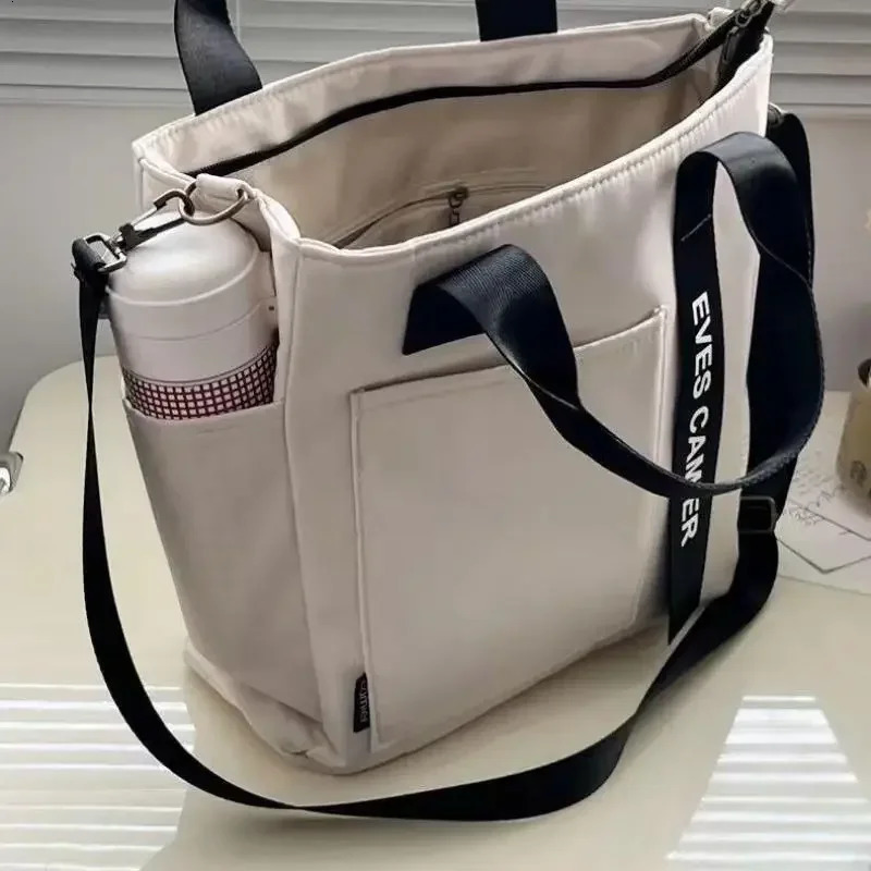 Casual Tote Large Capacity Shoulder Bag Nylon Waterproof Canvas Handbag Simple Fashion Messenger Bags For Schoolgirl 260120