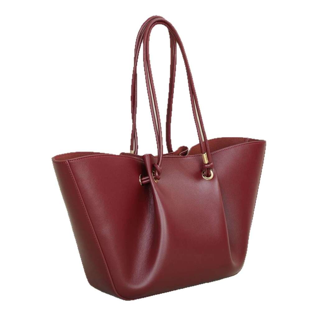 Totebag Shoulder ROSE NOIRE Genuine Leather Wrinkle Women S Large Capacity Tote Single Handbag Basket Fashion Niche Elegant Commuter Bag