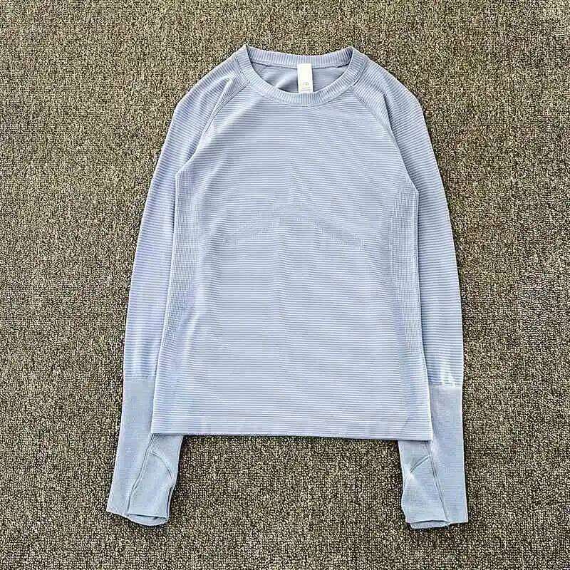 Yoga top for women in spring and autumn, slim fit, long sleeved, running, Pilates training, fitness clothing 26Y0209