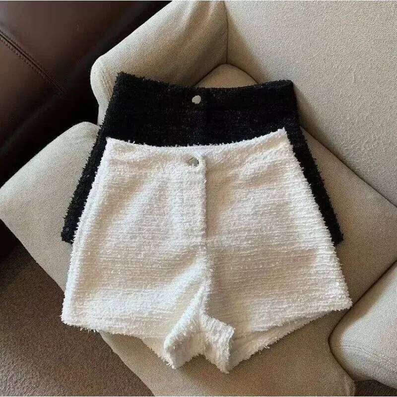 Tweed Style Women's Woolen Shorts Autumn/Winter New Fashion Outerwear High-Waisted Casual Bell Bottoms Petite Size H260209