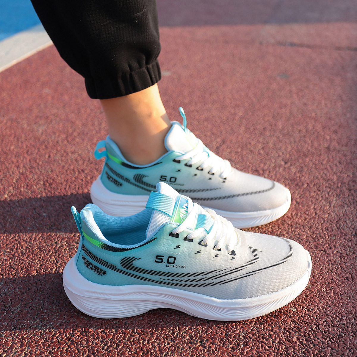Free Shipping 2026 New Sneakers Fashion Running Shoes for Men Casual Sport Breathable Mesh Designer Shoes