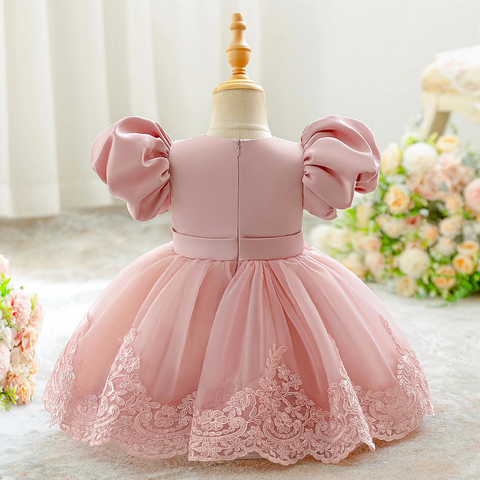 Infant Embroidery Flower Party Baby Girls Dress Elegant Bow Wedding Bridesmaids Princess Prom Dresses Baby Baptism Evening Gown 260124