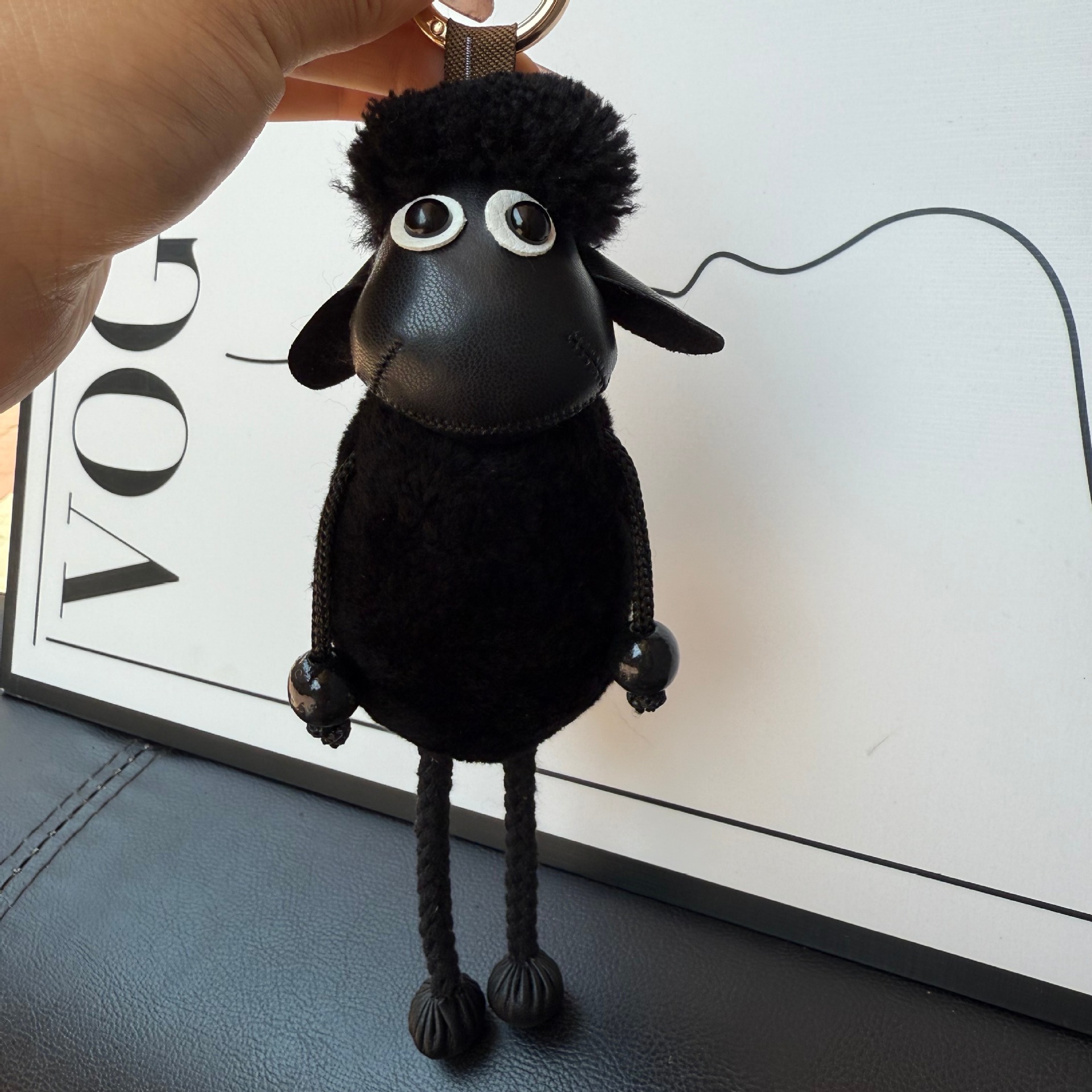 Retro Y2K Purse Accessory Wool Sheep Car Keychain Pendant Backpack Plush Decoration Fur Sheep Bag Pendant Toy