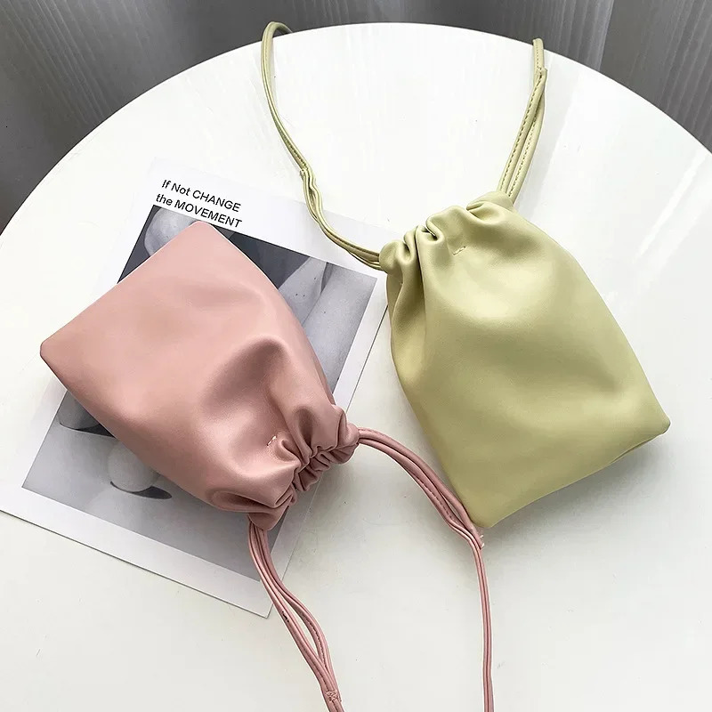 Women Handbags Female Pu Leather Shoulder Bags Large Capacity Crossbody Solid Flap for Portable Phone Purse 260120