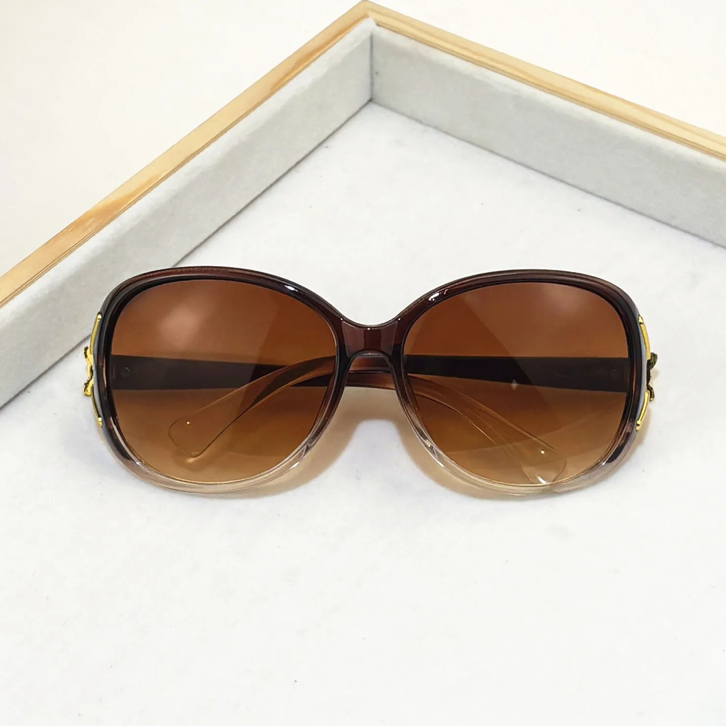 2PCS Fashion Oversized Sunglasse Plastic Female Big Frame Gradient Sun Glasses UV400 gafas de sol mujer 260207