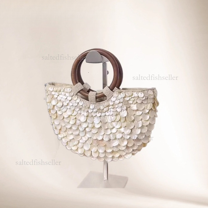 2026 Luxury Premium Handmade Women's Shell Bag Fashion Glitter Simple Fairy Handheld Women's Bag Trendy Temperament Buckle Dinner Bag Mini L
