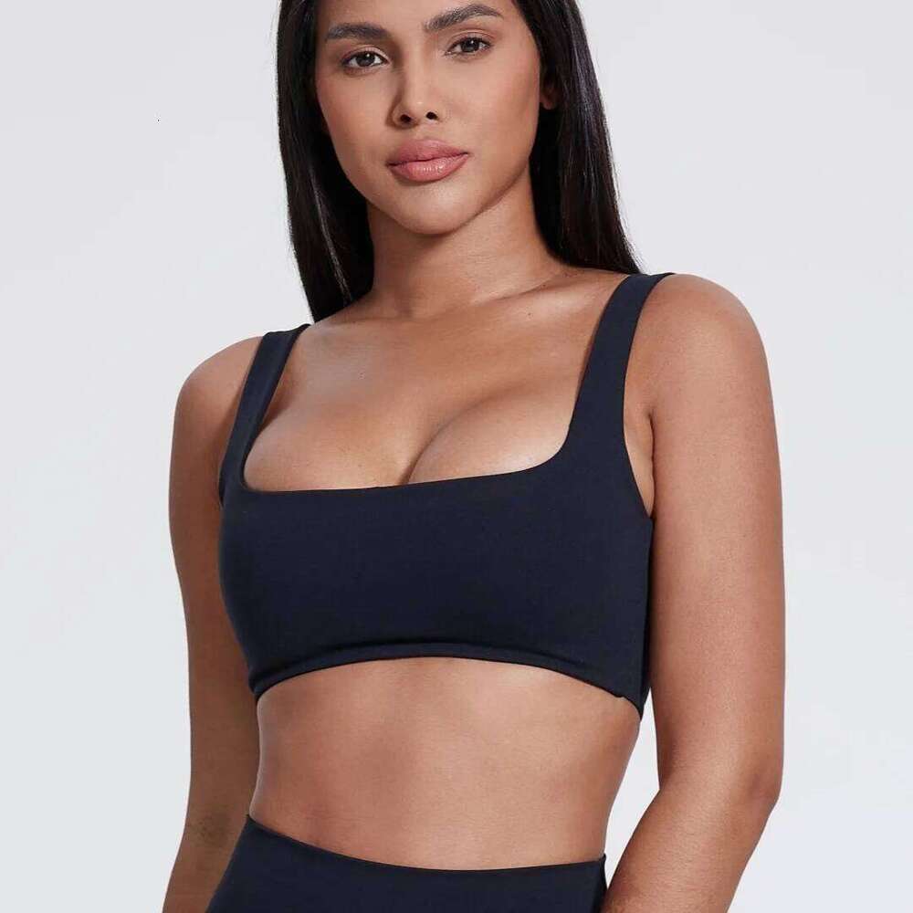 Solid Color Hollow shoulder straps Square collar Gym Yoga Underwear Women Fitness sport Bra Top Comprehensive Training pad 26Y0208