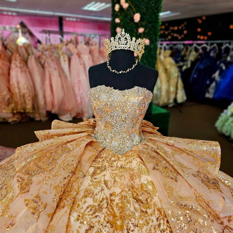 Champagne Shiny Quinceanera Dresses Ball Gown Off The Shoulder Sequin Applique Lace Beading Crystal Tull Corset Sweet 16 Dress Vestidos 15 Anos