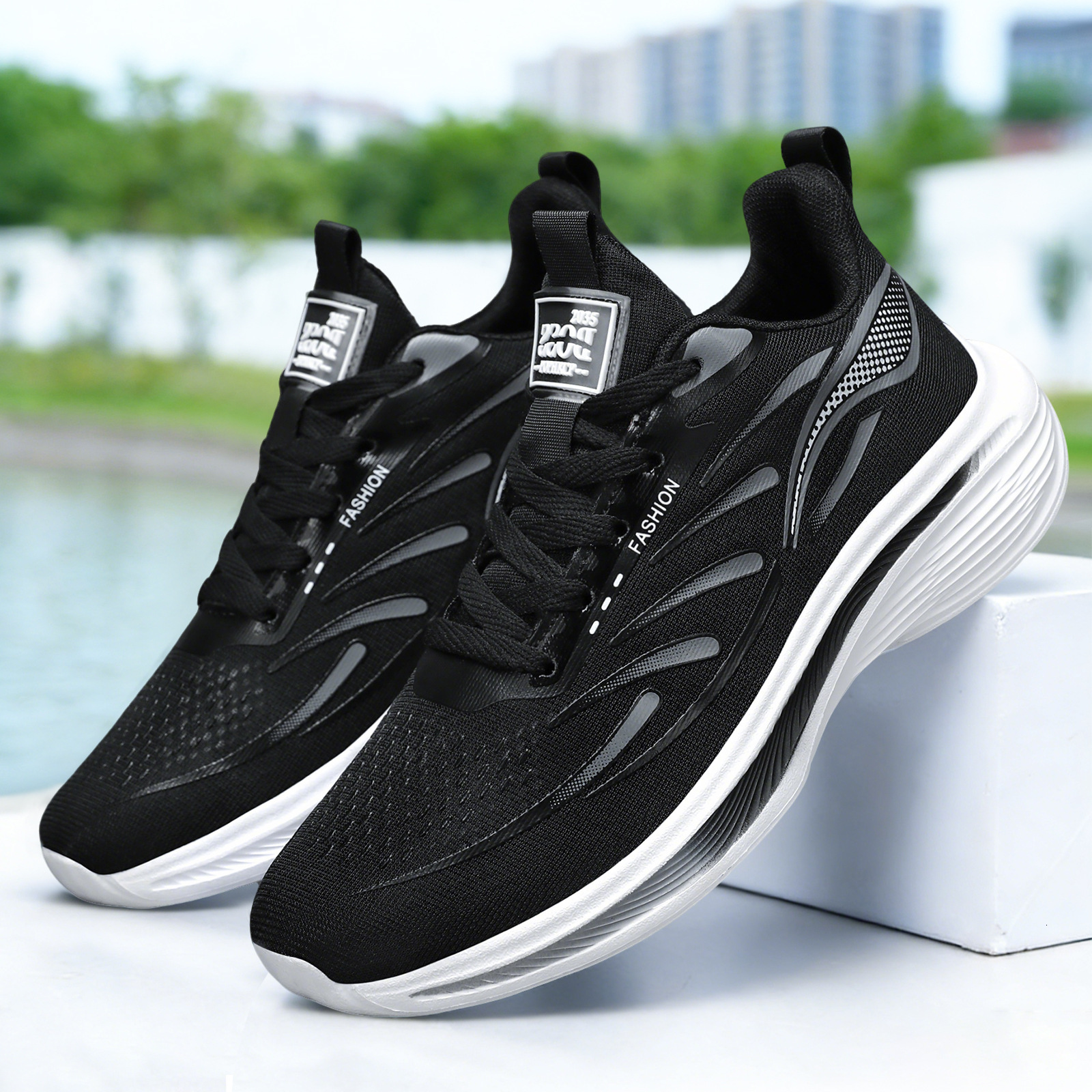 Free Shipping 2026 New Sneakers Fashion Running Shoes for Men Large Size Lightweight Breathable Mesh Designer Shoes
