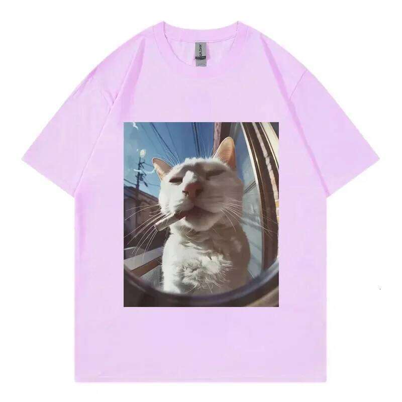 Funny smoking cat face graphic for women featuring Hayaiku style Y2K casual short-sleeve T-shirt streetwear X260209