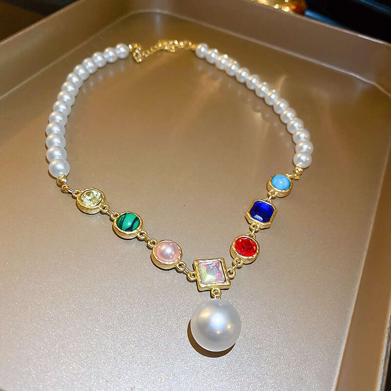 Light Luxury Palace Style Heavy Craft Inlaid Diamond Water Drop Collarbone Chain High-end Retro Necklace for Women