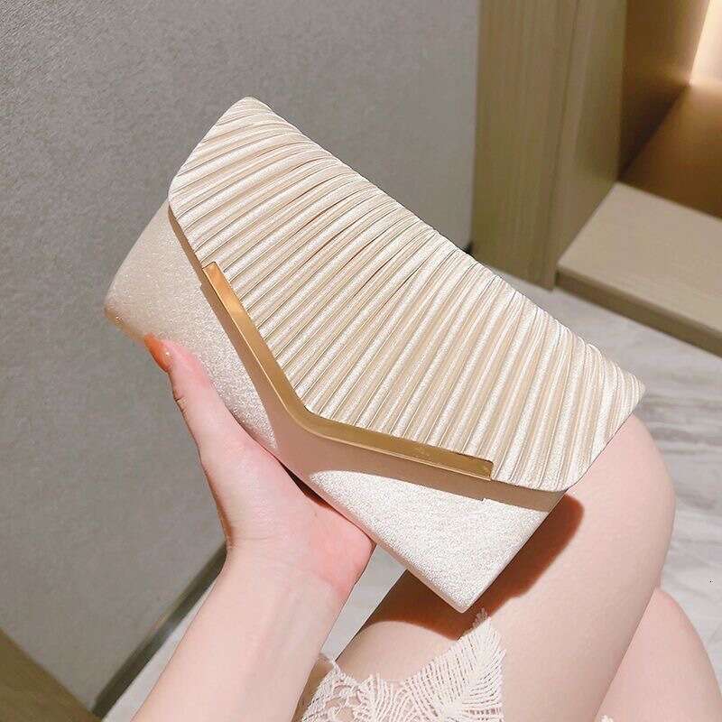 New Satin Evening Banquet Clutch Crossbody Women S Socialite Pleated High End Envelope Bag