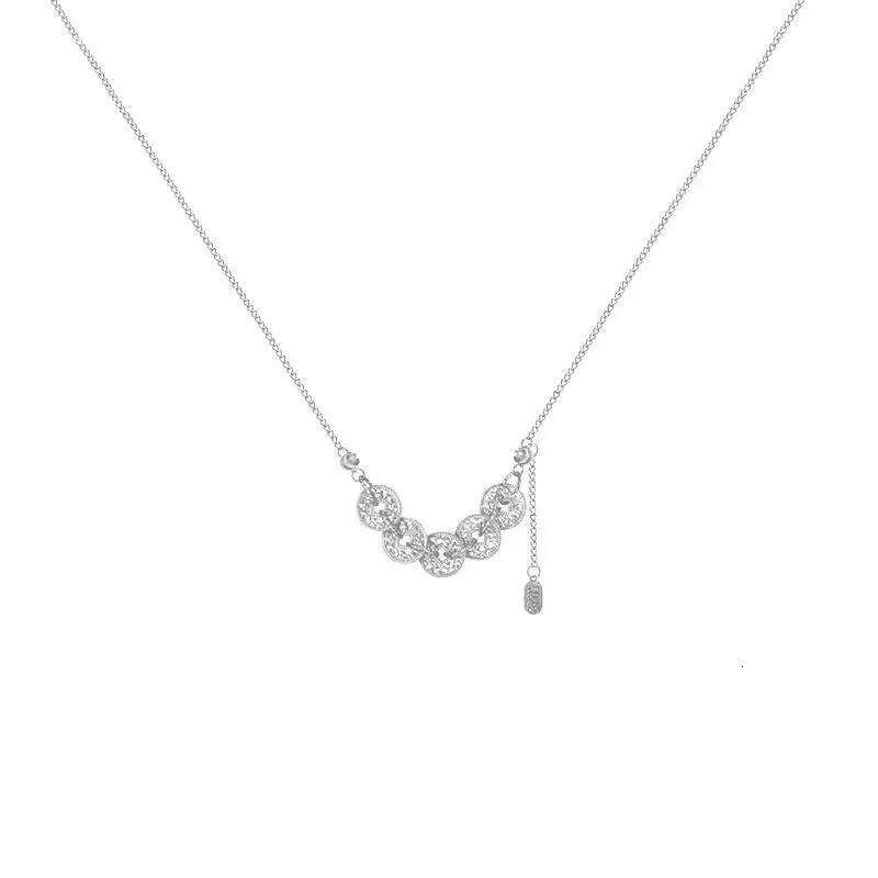 Necklace Gold Plated Crushed Ice Five Emperor Coins with Cubic Zirconia Chinese Style Adjustable Clavicle Chain for Cultural Festival Gift High Qualit