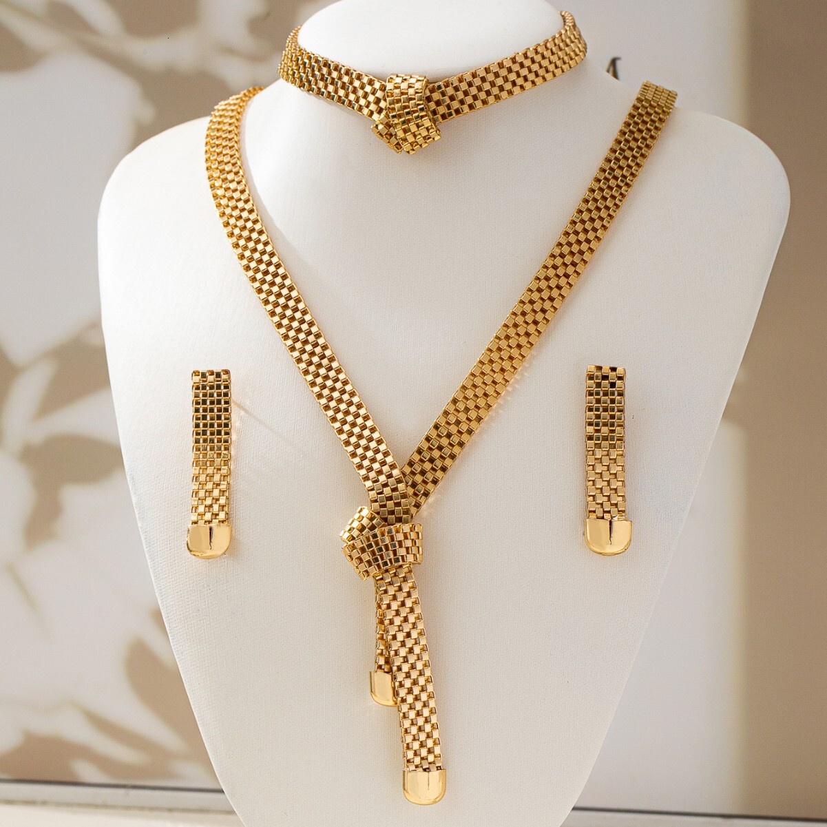 New Self-Developed Y2K Chic European And American Punk Style Gold Diamond-Studded Magnetic Snake-Shaped Exaggerated Choker