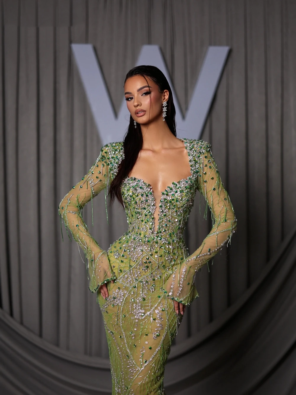 Exquisite Crystals Mermaid Prom Gowns Deep V Neck Long Sleeve Evening Dresses Beaded Special Party Customized