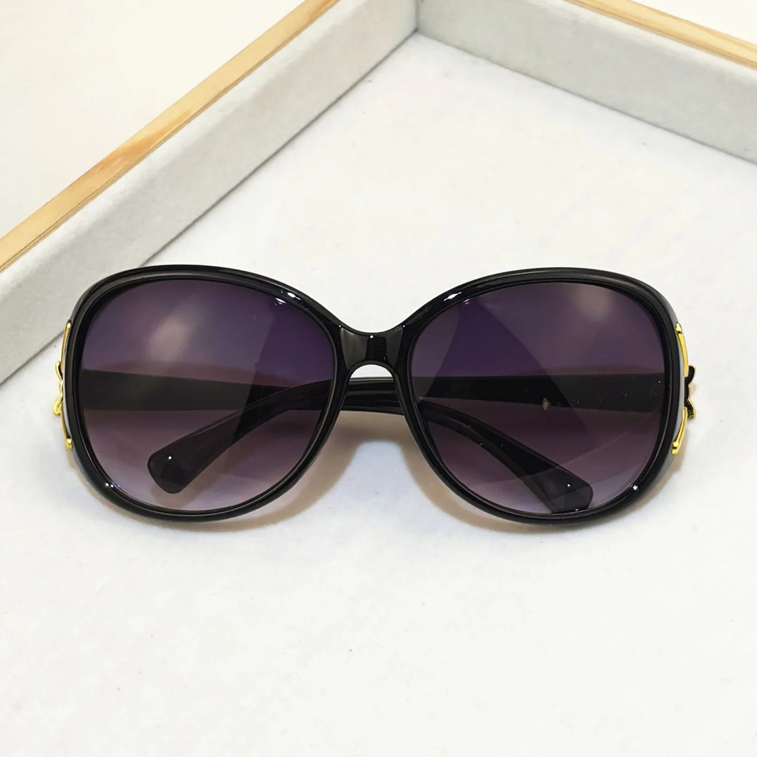 2PCS Fashion Oversized Sunglasse Plastic Female Big Frame Gradient Sun Glasses UV400 gafas de sol mujer 260207