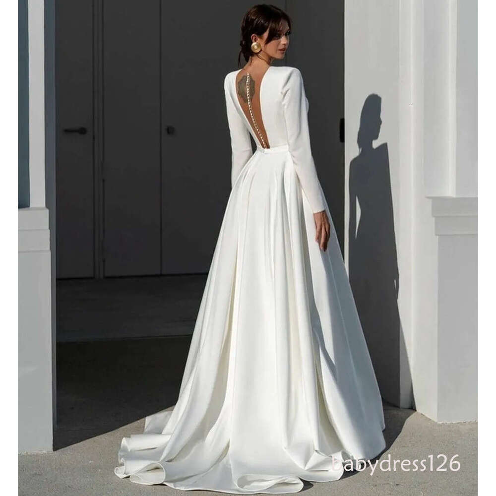 Elegant Long Ivory Crepe V-Neck Wedding With Pockets A-Line Pleated Sweep Train Bridal Gown Buttons Back Vestido de novia Women Dresses D12