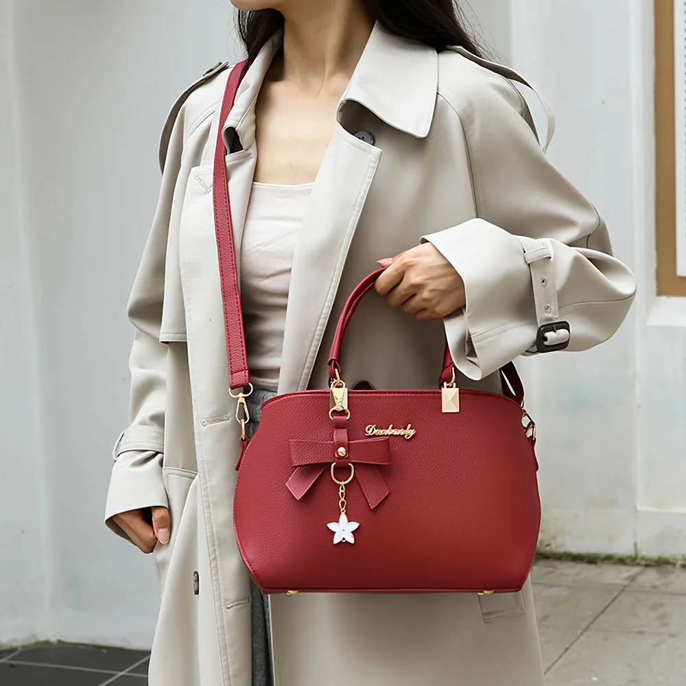 Elegant Shoulder Bag with Bowknot Decoration Multiple Compartments Fashion Handbag Suitable for Work Party and Daily Use 260130