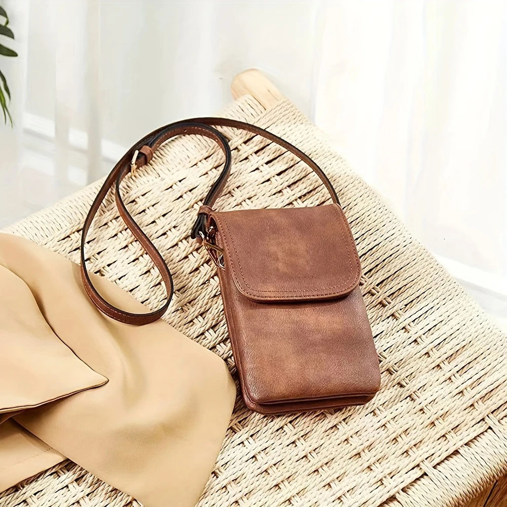 Fashionable and minimalist PU leather womens crossbody bag mobile phone change small single shoulder c 260208