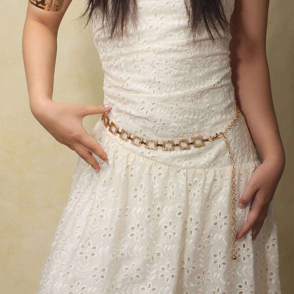 1 Piece Square Metal Ladies Waist Chain Fashion Versatile Belt Stylish Accessory for Women X260209