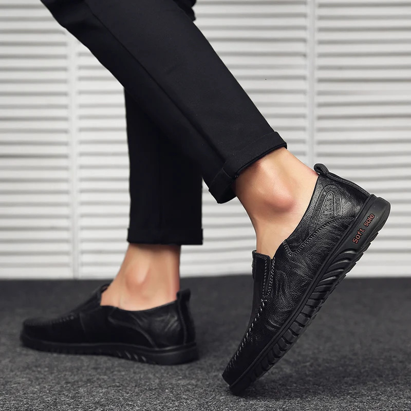Mens Fashionable Plain Color Slip on Loafers Casual Comfortable Soft Sole Nonslip Shoes Allmatch for Work 260126