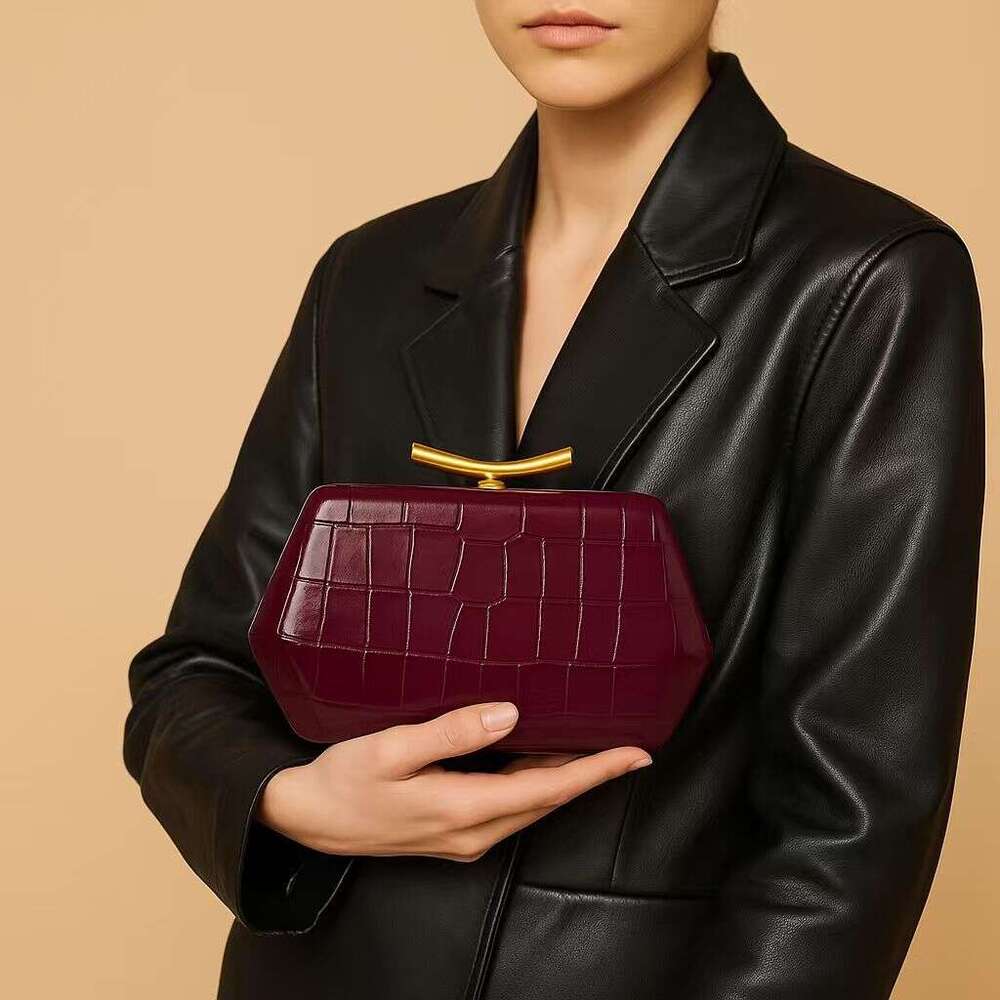 Clutch Bag Cross-Border Foreign Trade Women's European And American New Style Single Shoulder Crossbody Irregular Crocodile Pattern Fashion Weddi