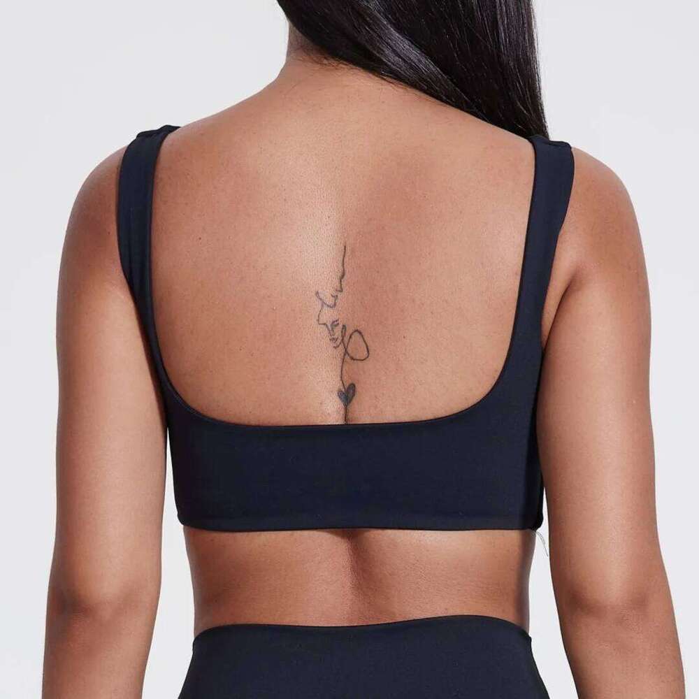 Solid Color Hollow shoulder straps Square collar Gym Yoga Underwear Women Fitness sport Bra Top Comprehensive Training pad 26Y0208