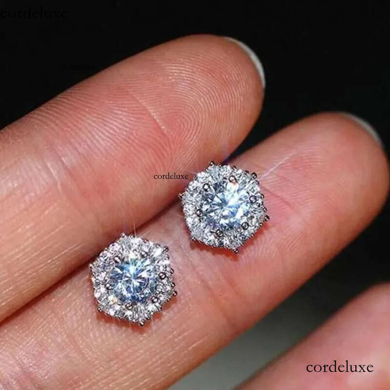 Super Sparkling Stud Earrings Jewelry Sterling Sier Round Cut White Lab Moissanite Dia Party Women Wedding Earring For Lover Gift 9c