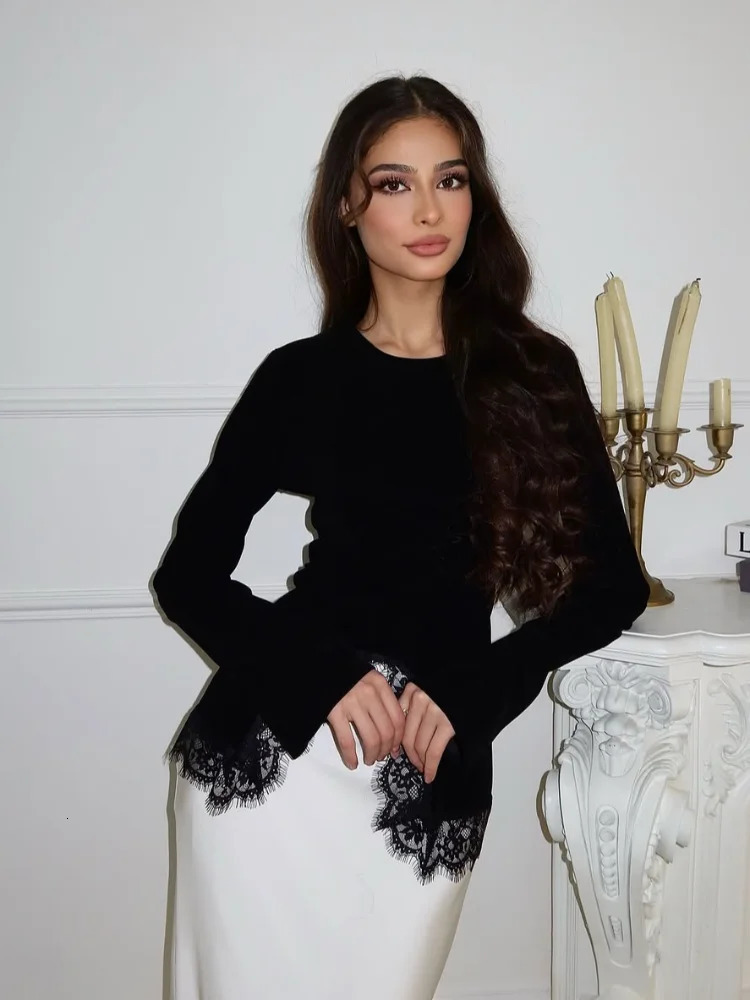 Sexy Black Lace Patchwork Slim Shirt Women Elegant Round Neck Long Sleeve Irregular Hem Top 2026 Lady Spring Autumn Chic Wear 250203