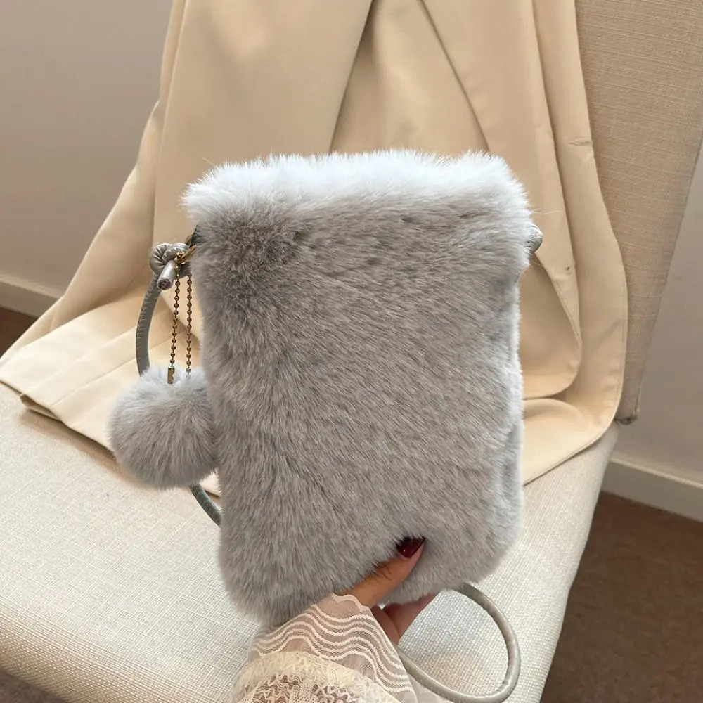Winter Shoulder Bag Faux Fur Soft Crossbody Phone Solid Color Large Capacity Travel Purse 260208