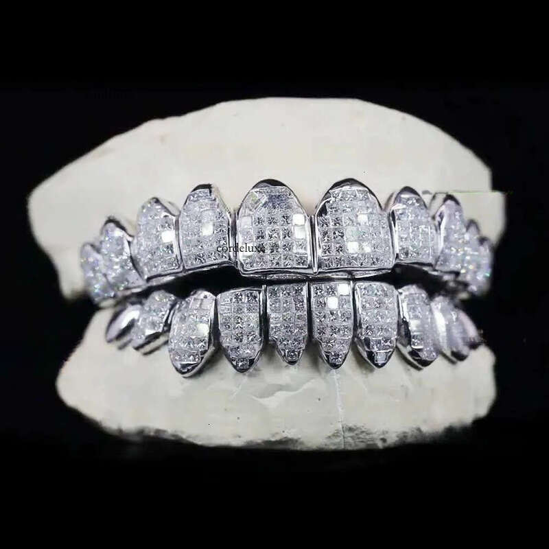 Custom VVS Moissanite Dia Grillz Top And BOTTOM Teeth 10K 14K Gold Plate Princess Cut Invisible Setting Iced Out Decoration 74