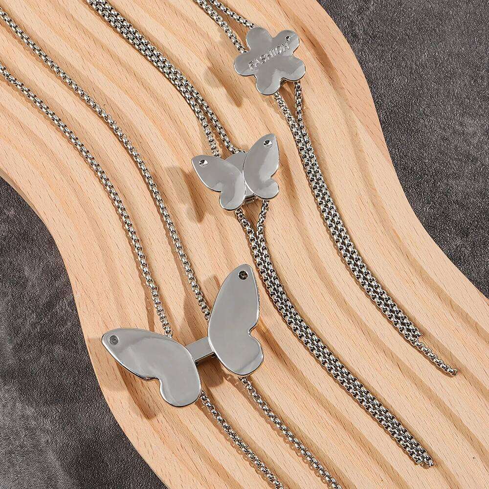 The new waist accessory women's skirt decoration senior sense butterfly chain with a necklace X260209