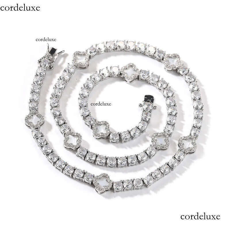 Bracelet Chain Jewelry Set Hip Hop Iced Out Four-leaf clover dia studded tennis necklace women's exquisite high-grade clavicular chain accessorie