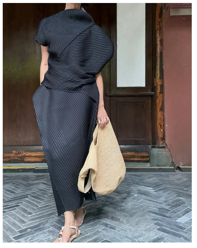 Miyake Pleated Women Set 2026 Summer Solid Color Irregular n Tshirt Loose Large Half Skirt Female Two Piece 250203