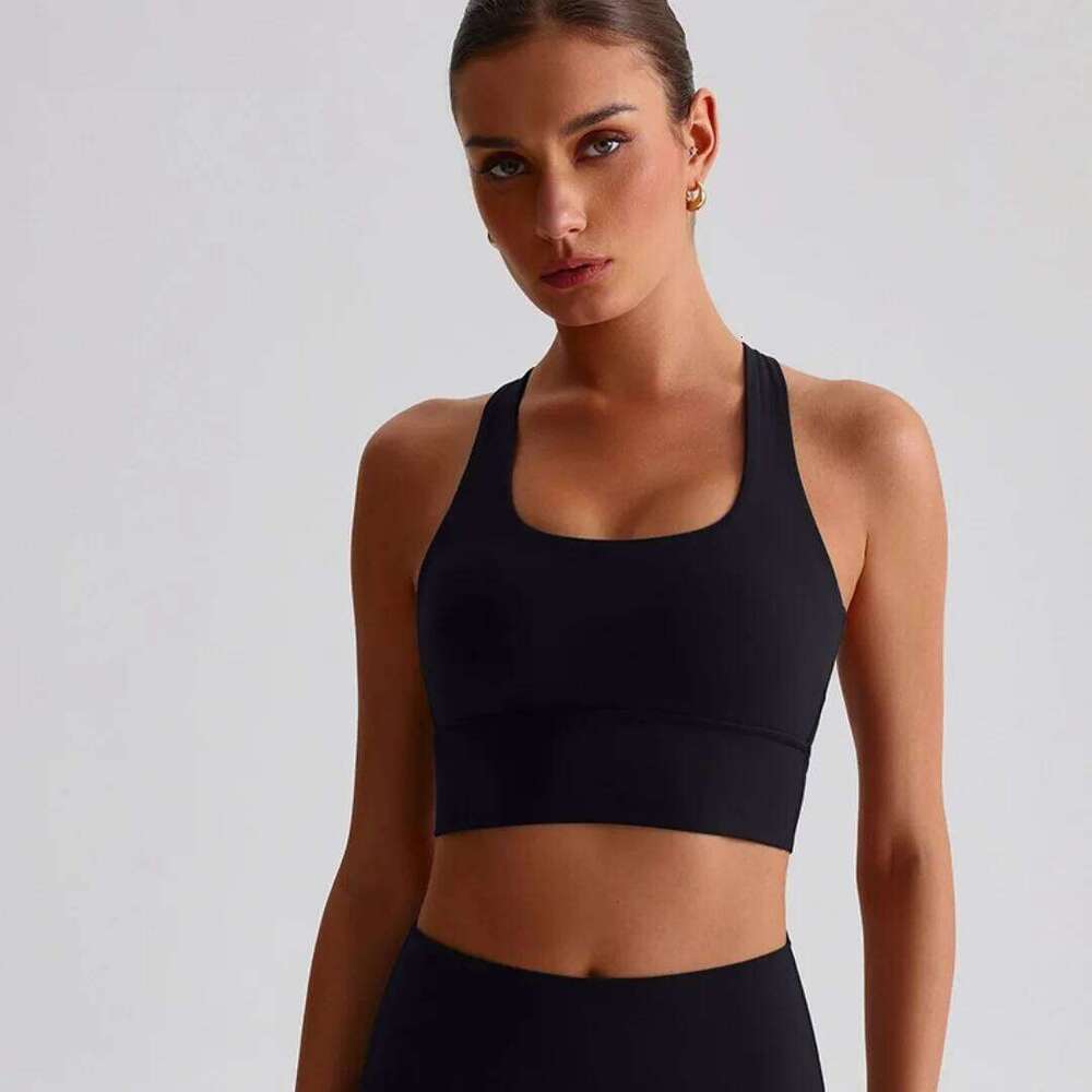 Solid Color Butter Cross Gym Yoga Underwear Women Hollow shoulder straps Fitness sport Bra Top Comprehensive Training pad 26Y0209